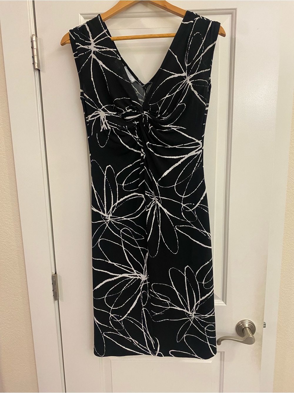 Sleeveless Black & White Floral Twist-Front Midi Dress